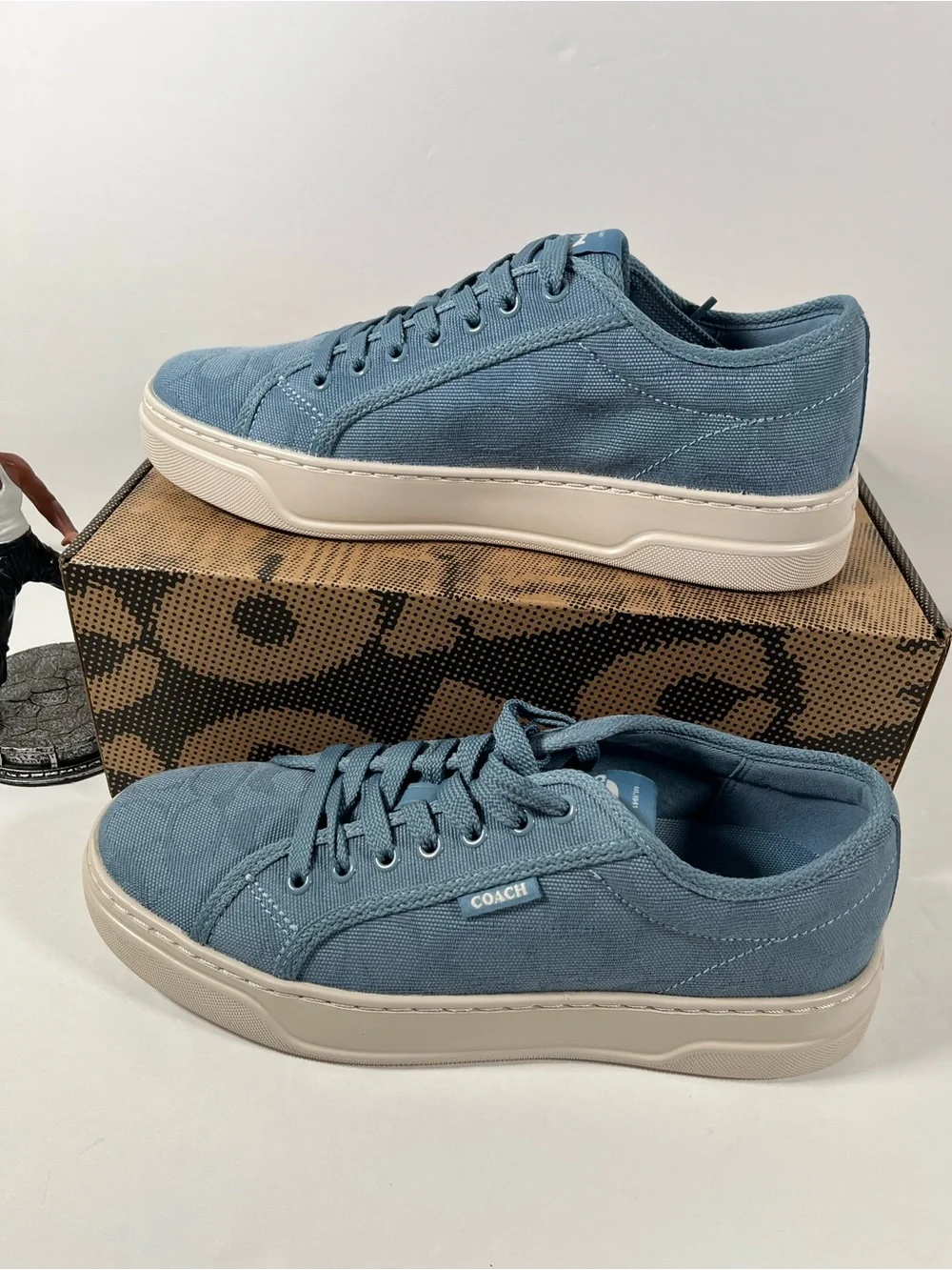 NIB Coach Canvas Sneaker size 7.5B